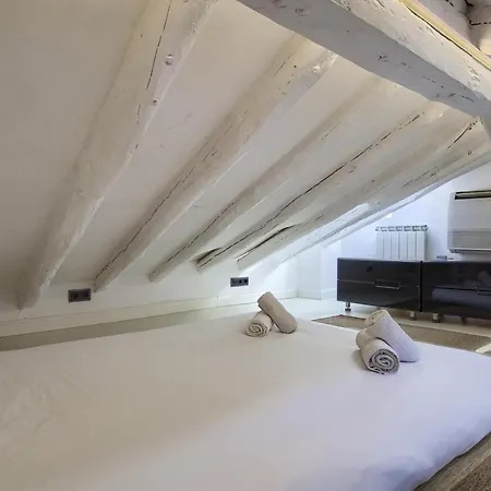 Apartament Charming Sol Attic Madryt Zewnętrze zdjęcie